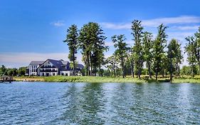 Natural Hotel - Ekologiczny Hotel z Plażą Na Wyspie