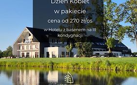 Natural Hotel-Ostróda-basen na III kondygnacji-pokoje wellness z saunami